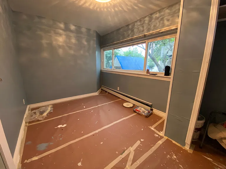 335 Hudson Ave — Photo 7
