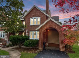 323 Carsonia Ave, Reading, PA 19606