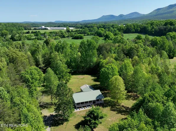 195 Horton Bridge Rd, Benton, TN 37307