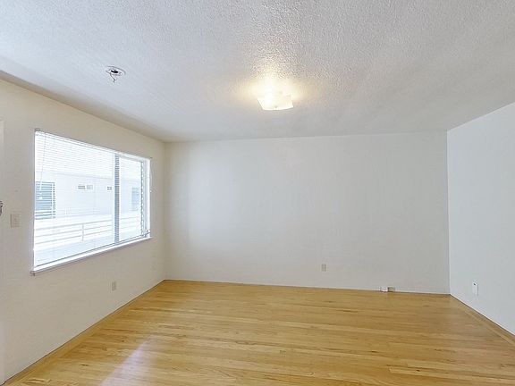 3rd image of 2750 Dwight Way #11000668