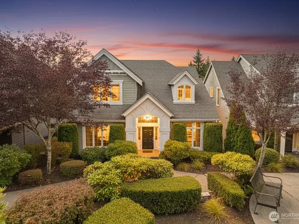 2038 30th Lane NE, Issaquah, WA 98029