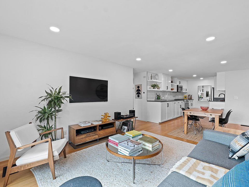 1st image of 2714 Auburn St #103