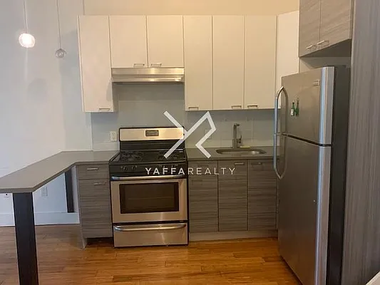Rented by Yaffa Realty LLC | media 26