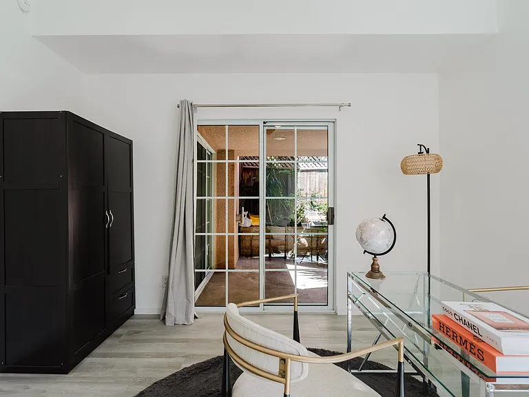 435 E Valencia Ave #105 — Photo 19