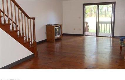 5th image of 203 Cedar Hollow Dr #203