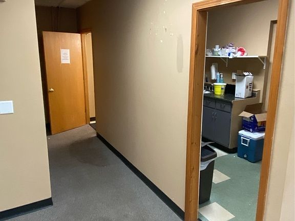 5th image of 555 S Schuyler Ave #17283059