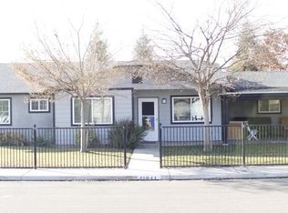 41041 David Ct, Orosi, CA 93647