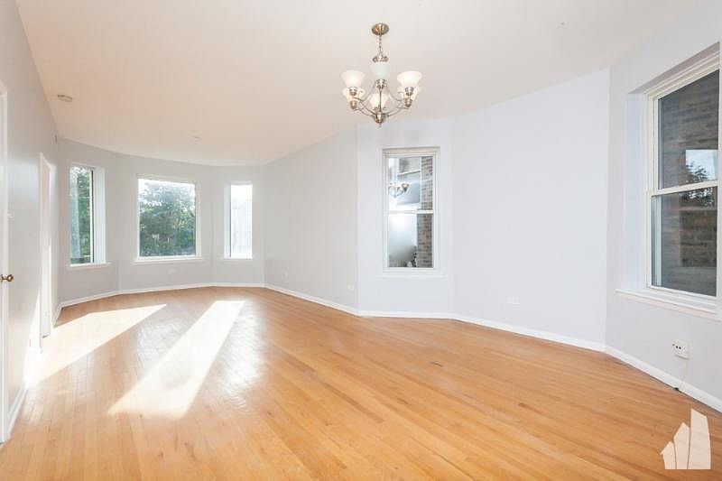 1st image of 2638 N Mozart St #2
