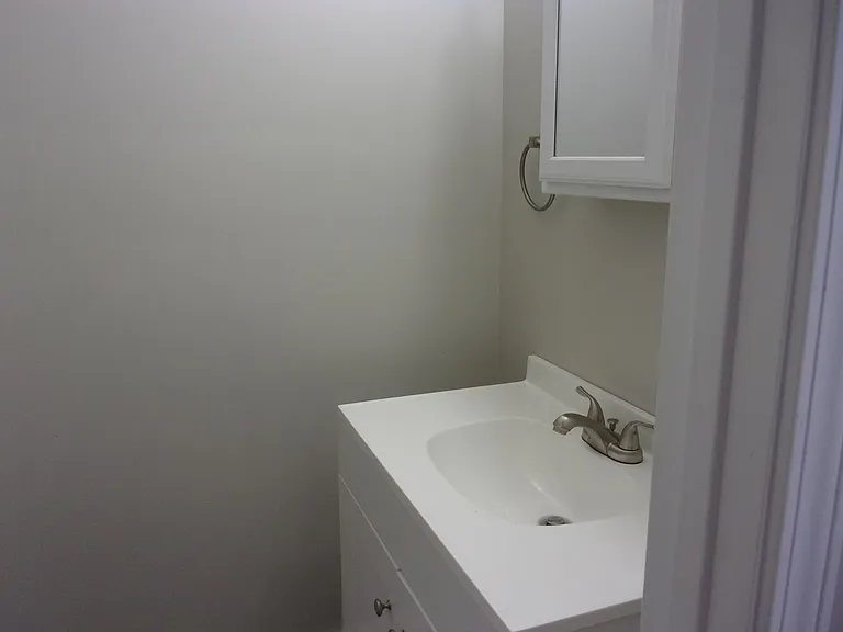 1052 Ebenezer Avenue Ext — Photo 6