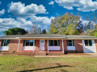 1135 Garden Ln, West Columbia, SC 29172