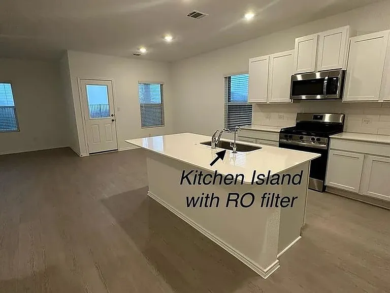 1320 Pickerel St — Photo 12