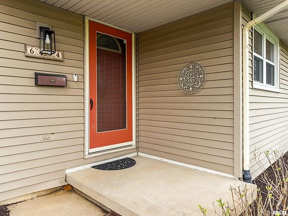 5th image of 6434 N Robinwood Dr