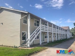 1651 34th St SE APT 19, Cedar Rapids, IA 52403