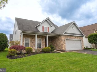 166 S Founders Ct, Warrington, PA 18976