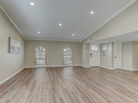 5th image of 1209 Goodwin Dr