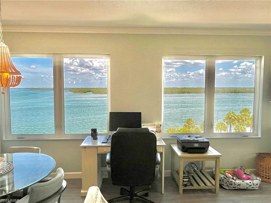Island Beach Club Condo — Photo 4
