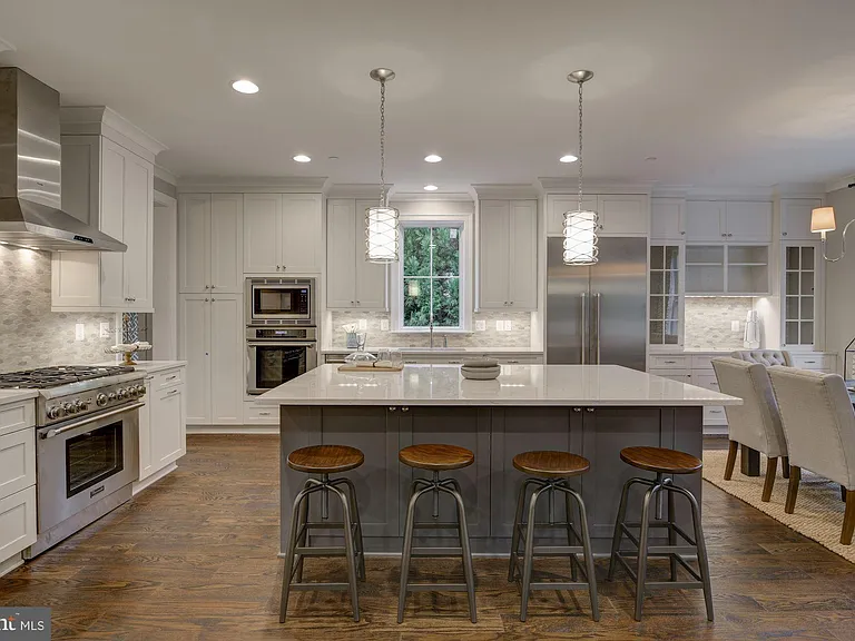5700 Tanglewood Dr — Photo 13