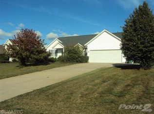 4695 Lisa Ct, Saint Joseph, MI 49085