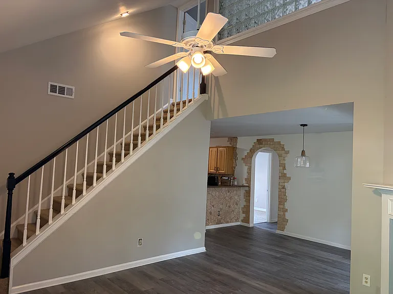 211 Park Pl — Photo 19