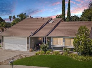 1221 Country Pl, Redlands, CA 92374