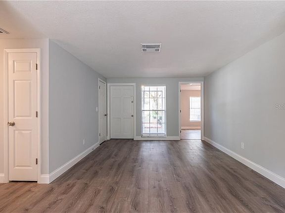 3rd image of 3509 Beechwood Blvd