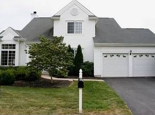 17 Little Doe Run, Oak Ridge, NJ 07438