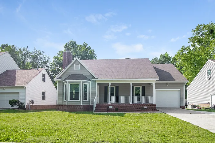 120 Suffolk Dr