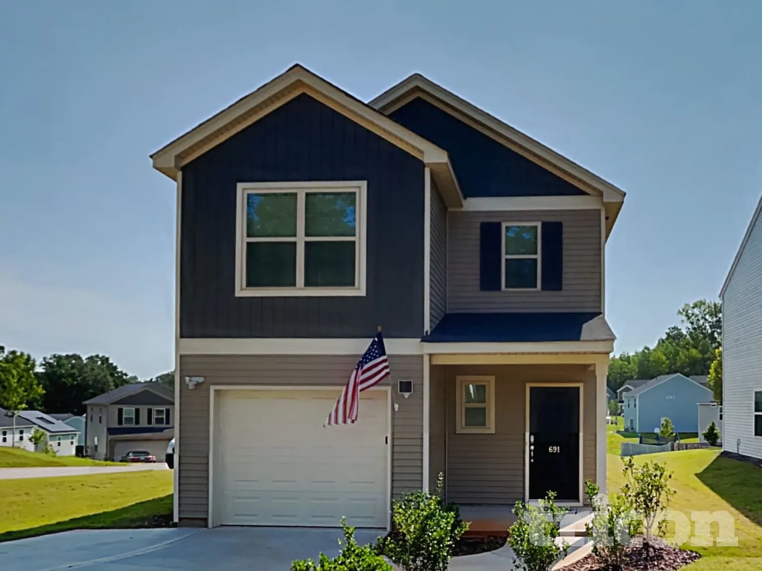 691 Millsgate Circle Boiling Springs SC — Photo 2
