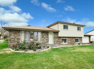 12825 Apple Ln, Alsip, IL 60803