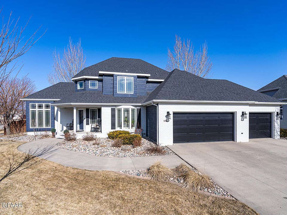 1st image of 5796 Pinehurst Dr