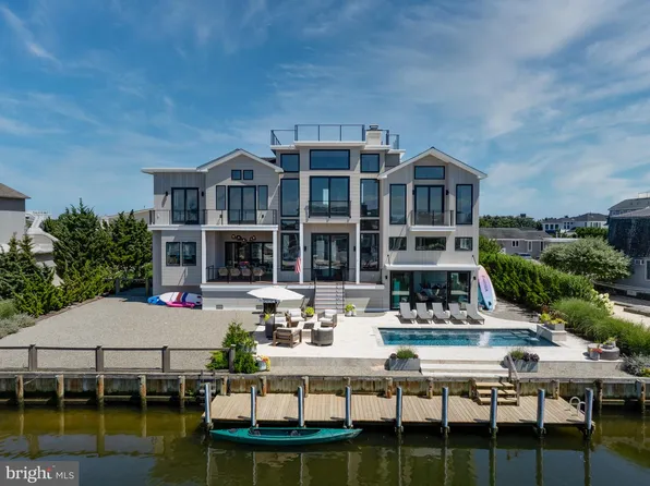 337 Cranberry Dr, Long Beach, NJ 08008