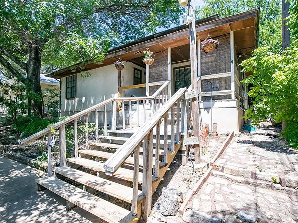 2400 Thornton Rd