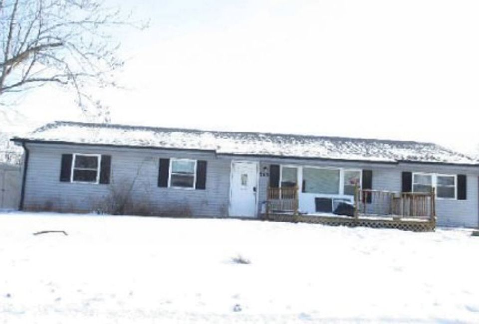 1st image of 713 Acadia Rd