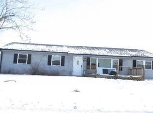 713 Acadia Rd, Valparaiso, IN 46385