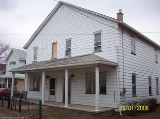 716-718 Adams Ct, Pittston, PA 18643