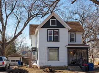 466 9th St, Red Wing, MN 55066