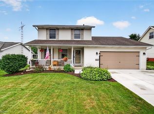 5668 Perry Hills Dr SW, Canton, OH 44706
