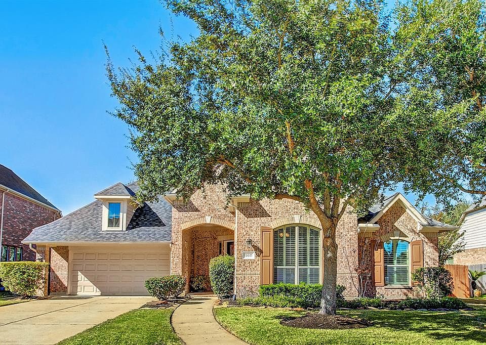 1st image of 5611 Grandwood Ln