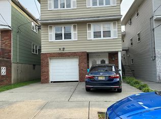 154 W 17th St FLOOR 2, Bayonne, NJ 07002