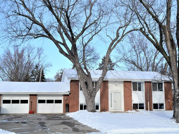 3424 87th St W, Bloomington, MN 55431