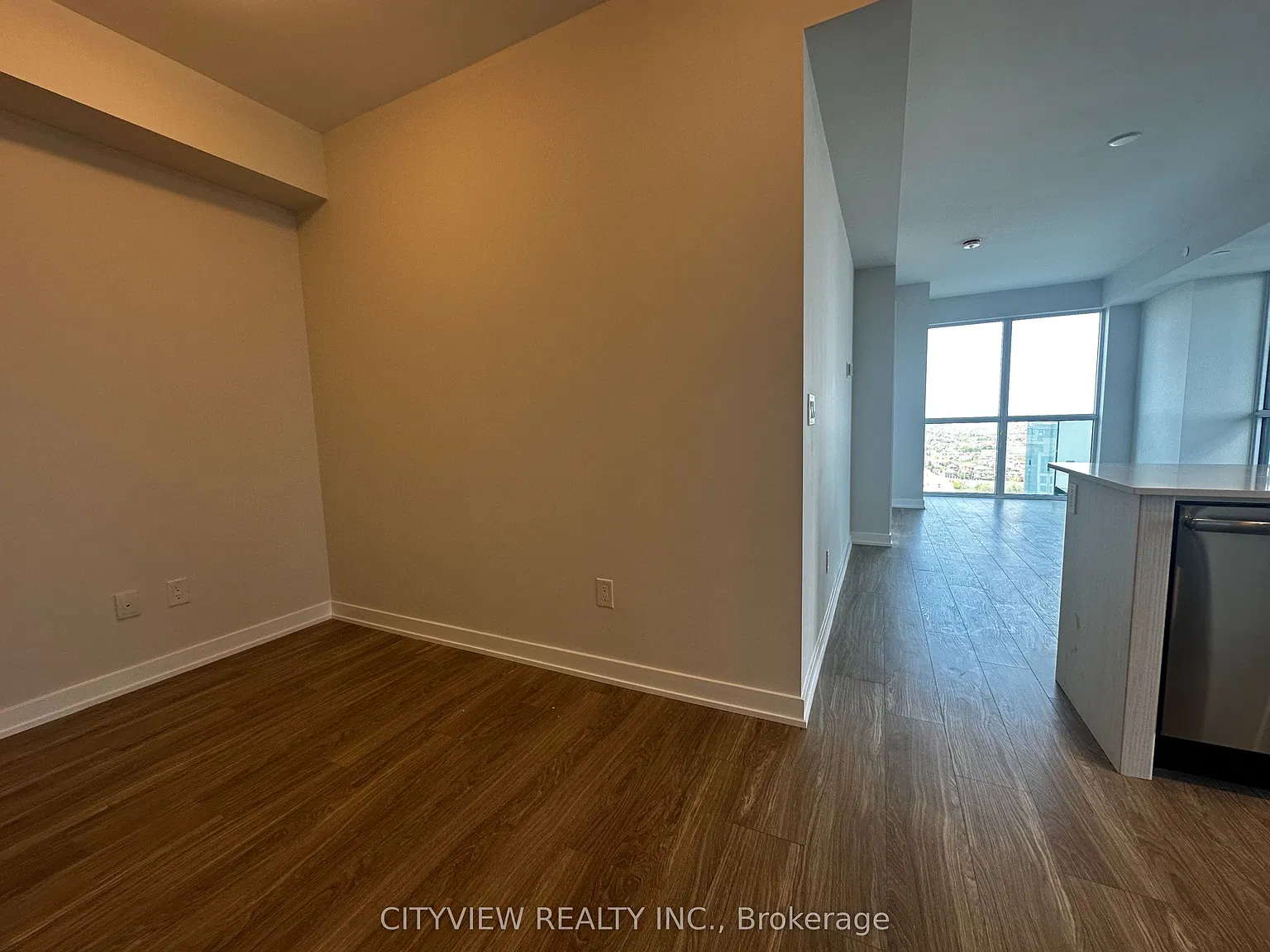 430 Square One Dr — Photo 4