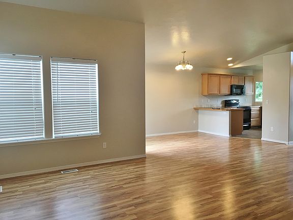 2nd image of 5673 S Moon Land Ave