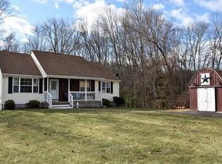 8 Blue Heron Dr, Dudley, MA 01571