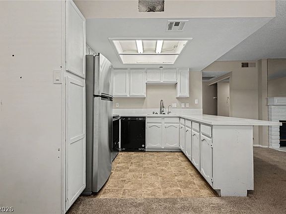 3rd image of 4340 Sanderling Cir Unit 76