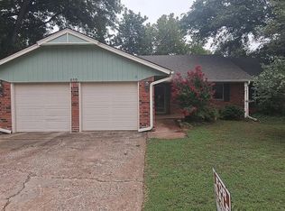 510 Leaning Elm Dr, Norman, OK 73071