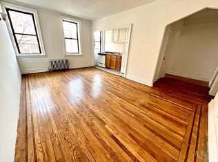 4740 41st St APT 3D, Sunnyside, NY 11104