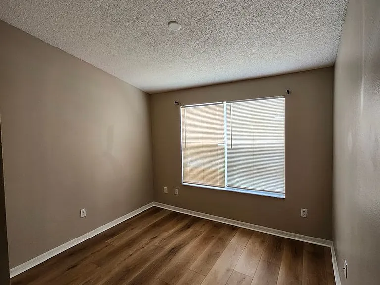 6330 Osprey Lake Cir — Photo 15