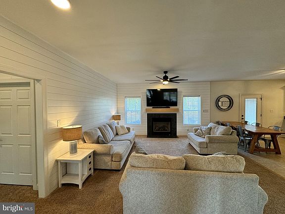 5th image of 23569 Belmar Dr