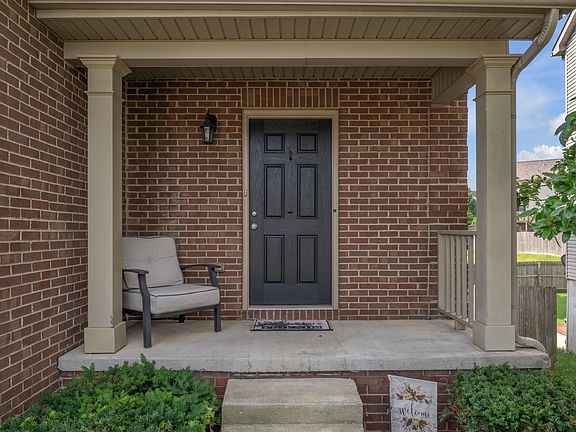 3rd image of 2432 Gooseberry Cir