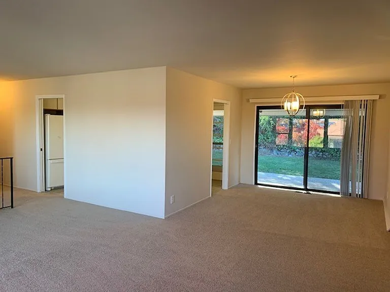 1120 Eden Bower Ln — Photo 5